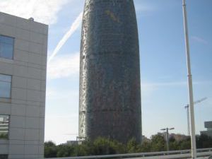 jeden z ciekawszych budynków w Barcelonie
